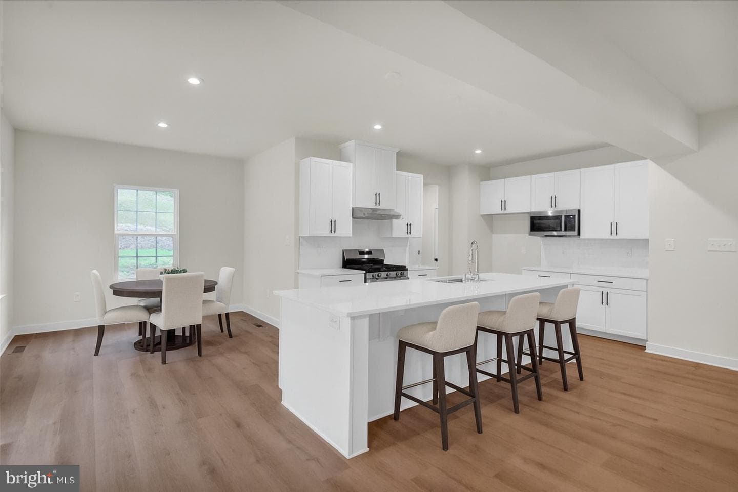 125 Dithridge Drive photo 8