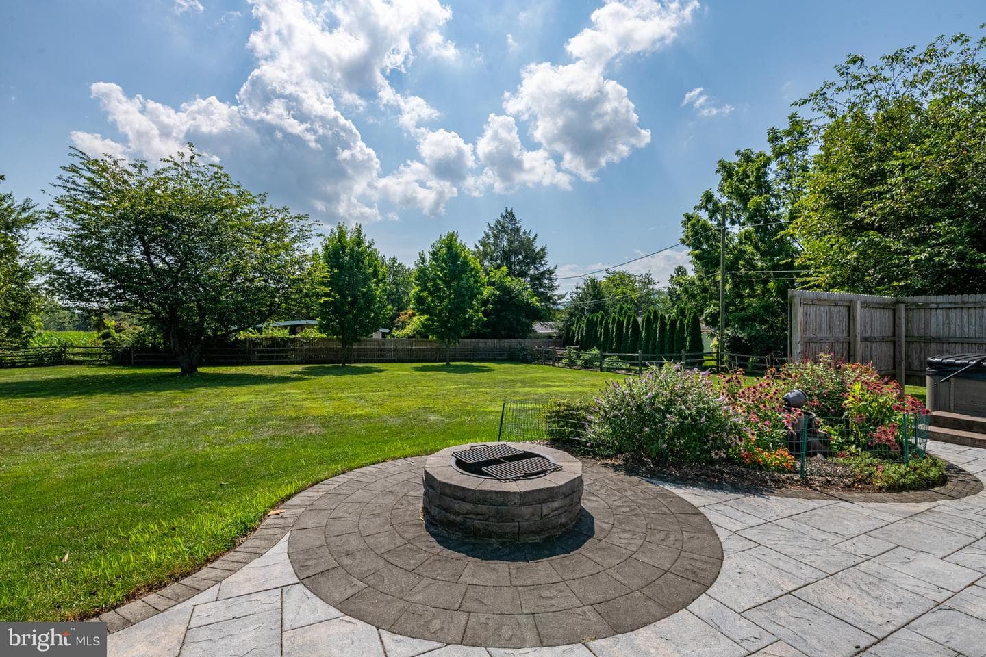 25 Radcliff Road photo 33