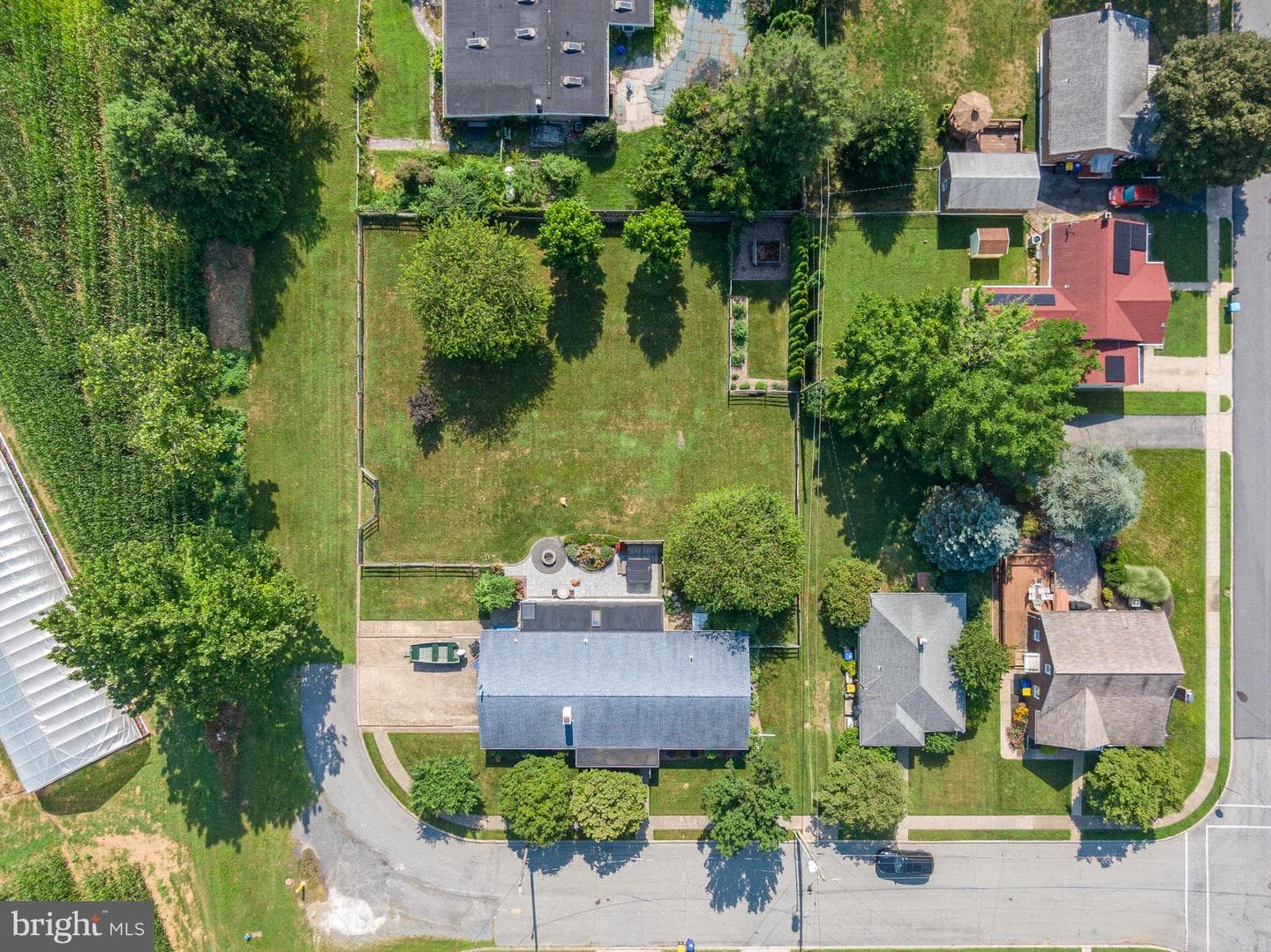 25 Radcliff Road photo 42