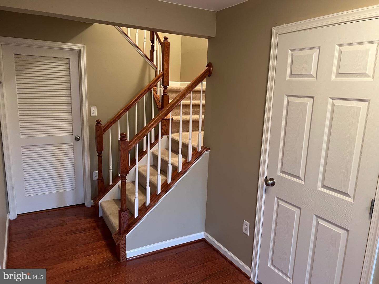 2702 Orchard View Road photo 8