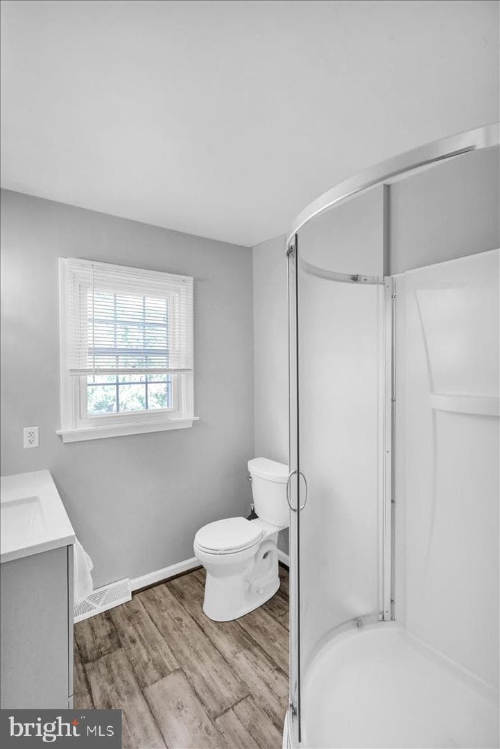 2027 Gring Drive photo 27
