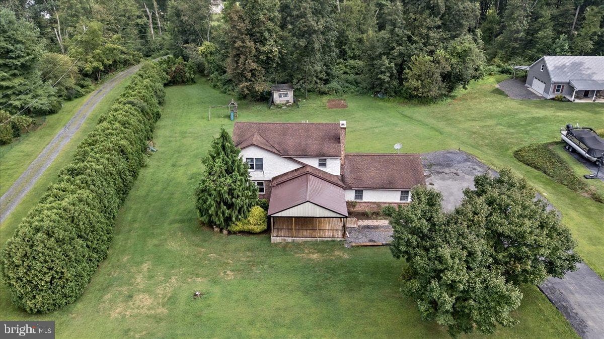 145 Fredericksville Road photo 2