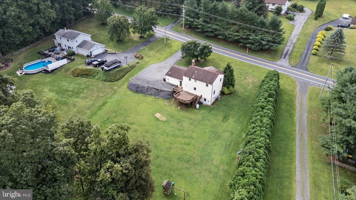 145 Fredericksville Road photo 7
