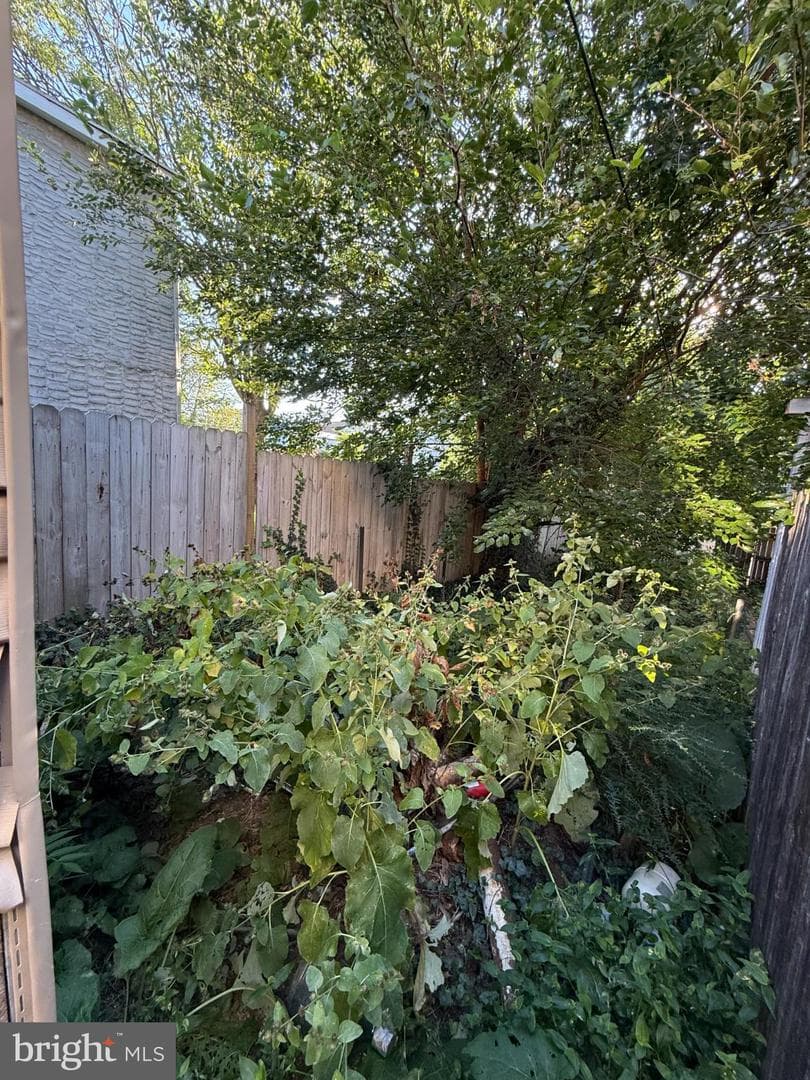 634 Mulberry Street photo 29