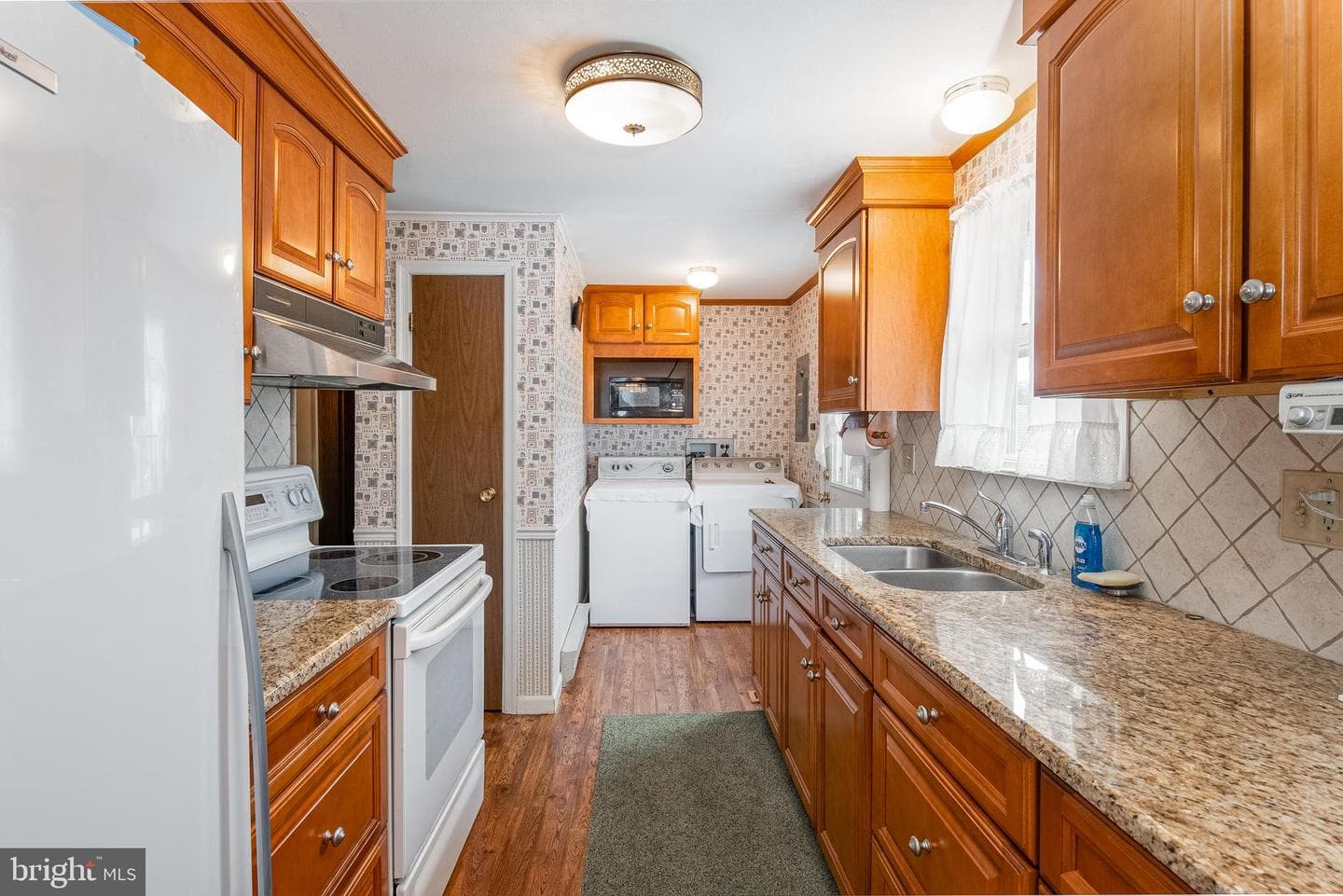 29 Maywood Avenue photo 10