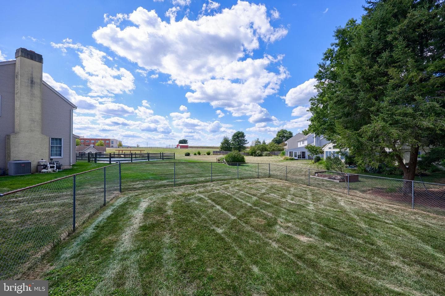 507 Heritage Drive photo 55