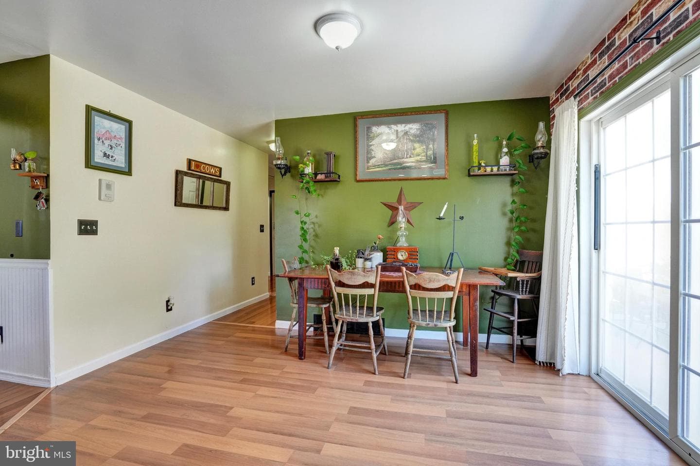825 Philadelphia Terrace photo 11
