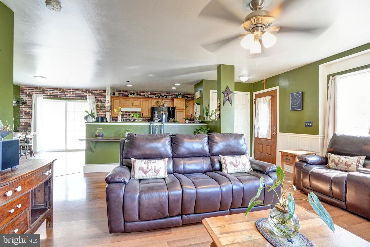 825 Philadelphia Terrace photo 6
