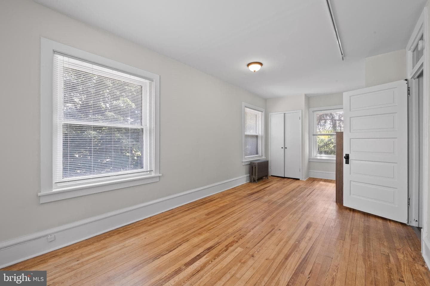 1046 Carsonia Avenue photo 22