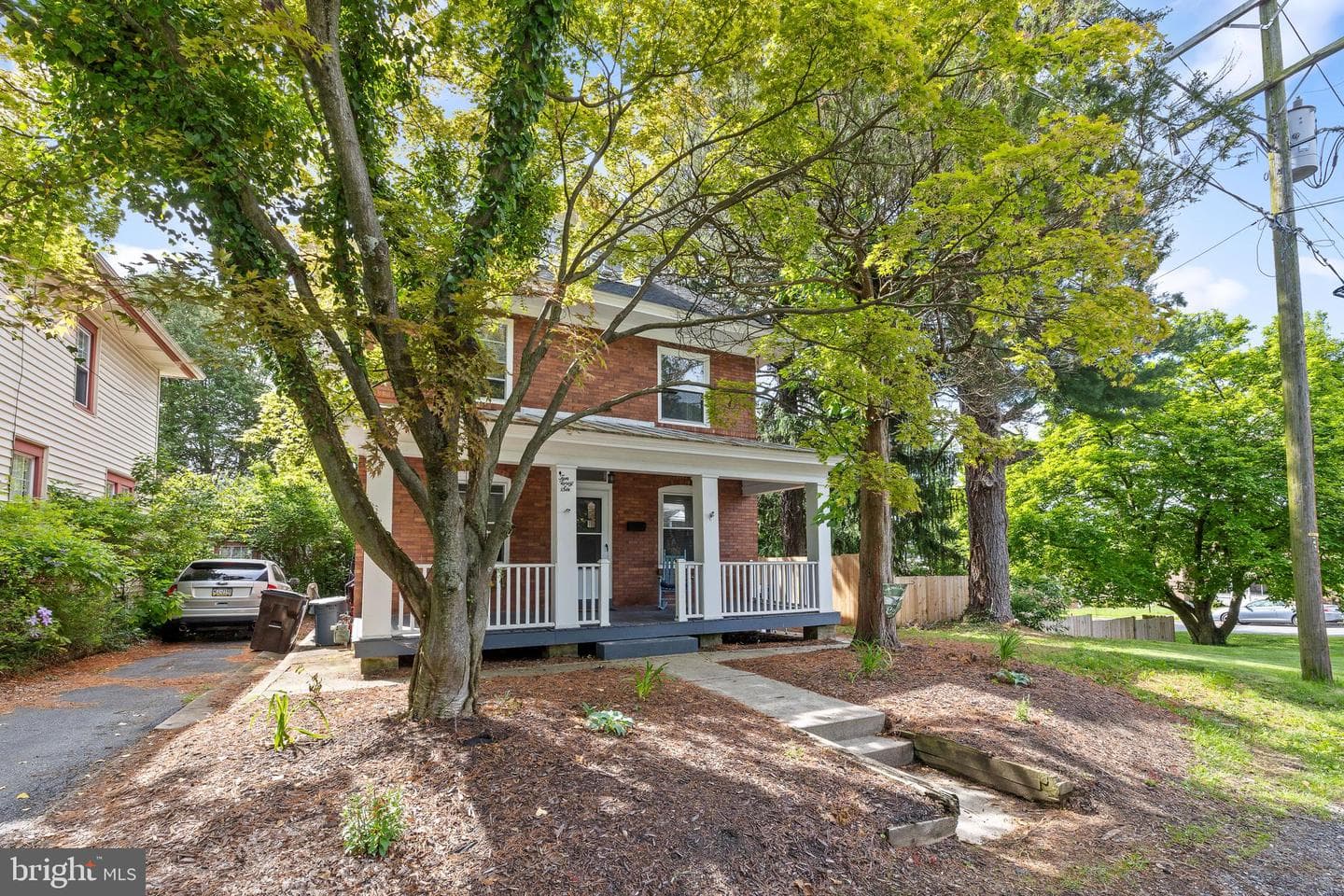 1046 Carsonia Avenue photo 44