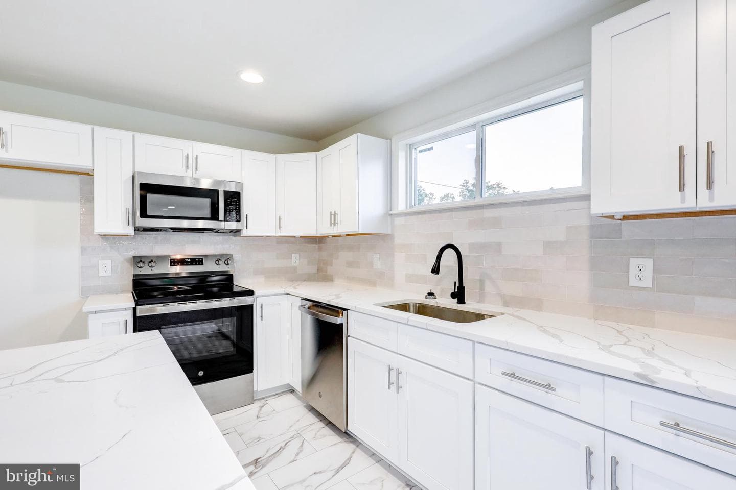 353 Douglass Drive photo 8