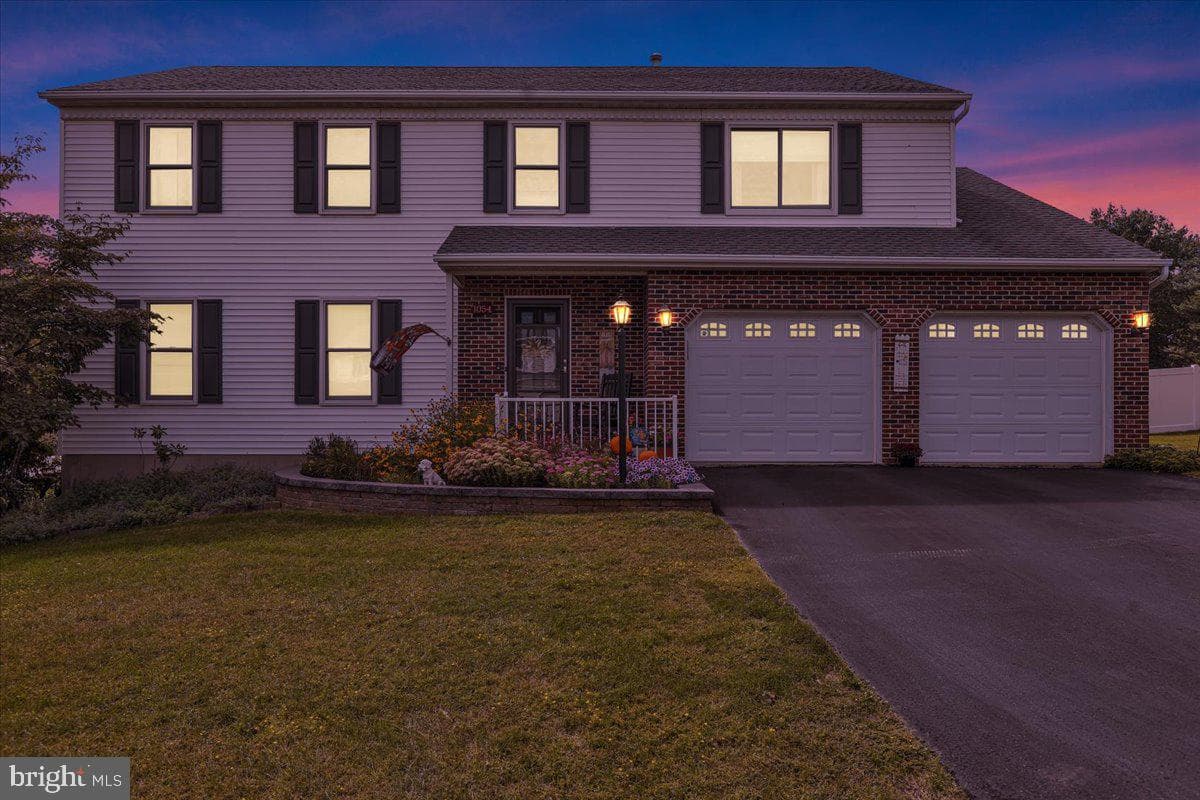 1054 Boeshore Circle photo 35