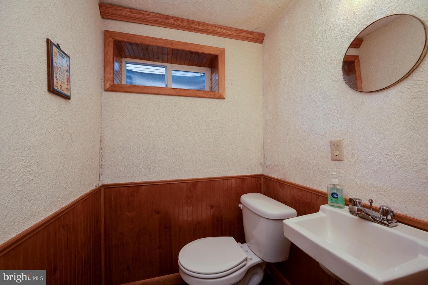 669 Fairmont Avenue photo 43