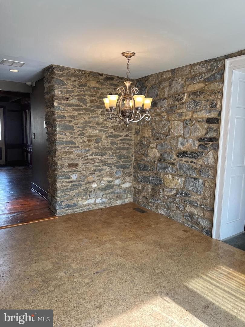 385 Albright Road photo 23