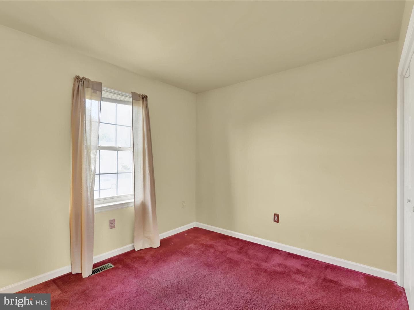 25 Waxwood Road photo 23