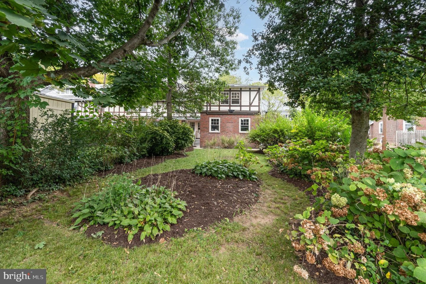 932 Franklin Street photo 35