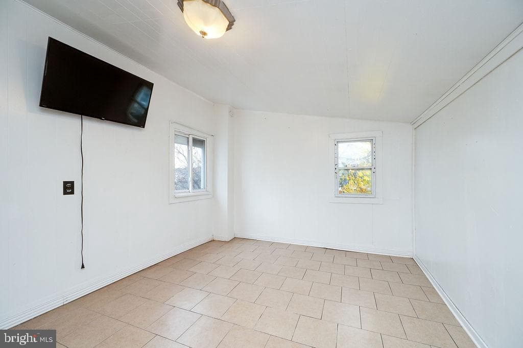 933 Cotton Street photo 40