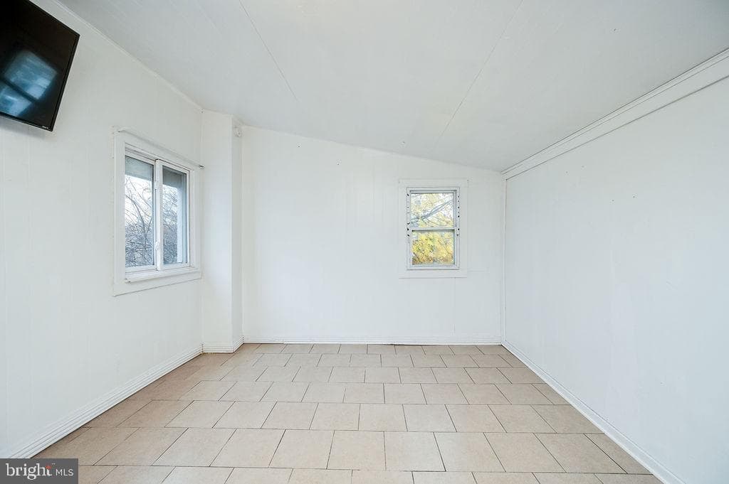 933 Cotton Street photo 41