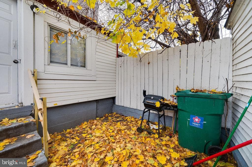 933 Cotton Street photo 51