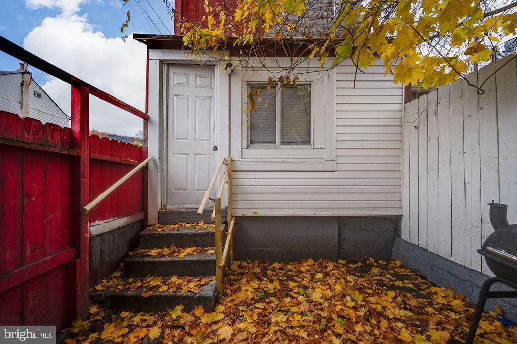 933 Cotton Street photo 52