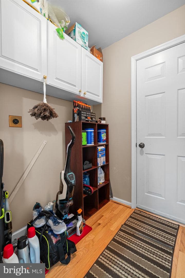 58 Villa Avenue photo 20