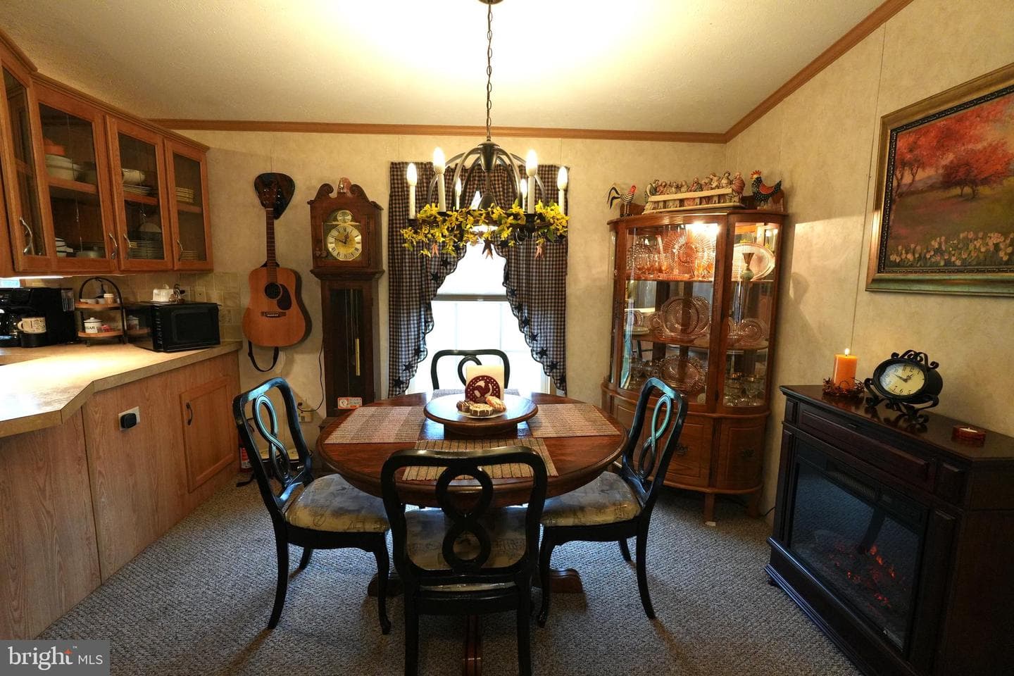 16 Shamrock Avenue photo 6