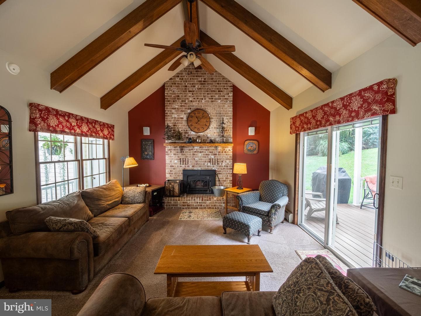 24 Woods Lane photo 16