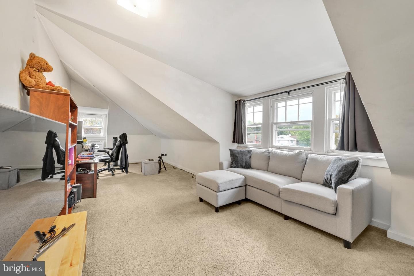 2419 Penn photo 9