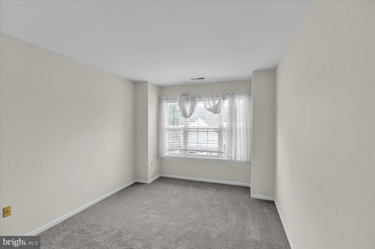 137 Hickory Lane photo 27