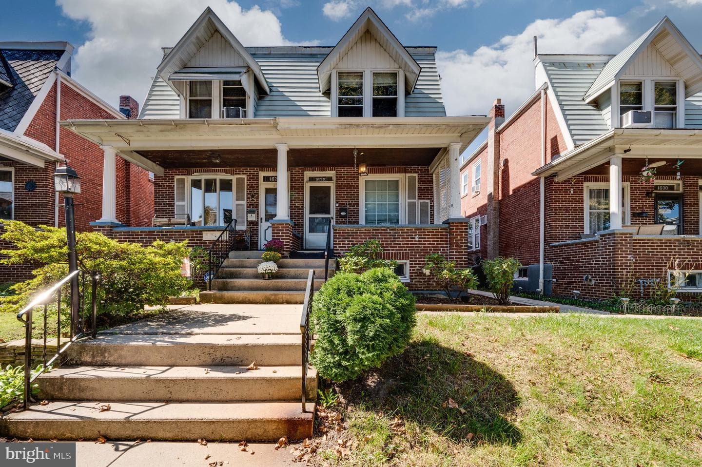 1628 Locust Street photo 1