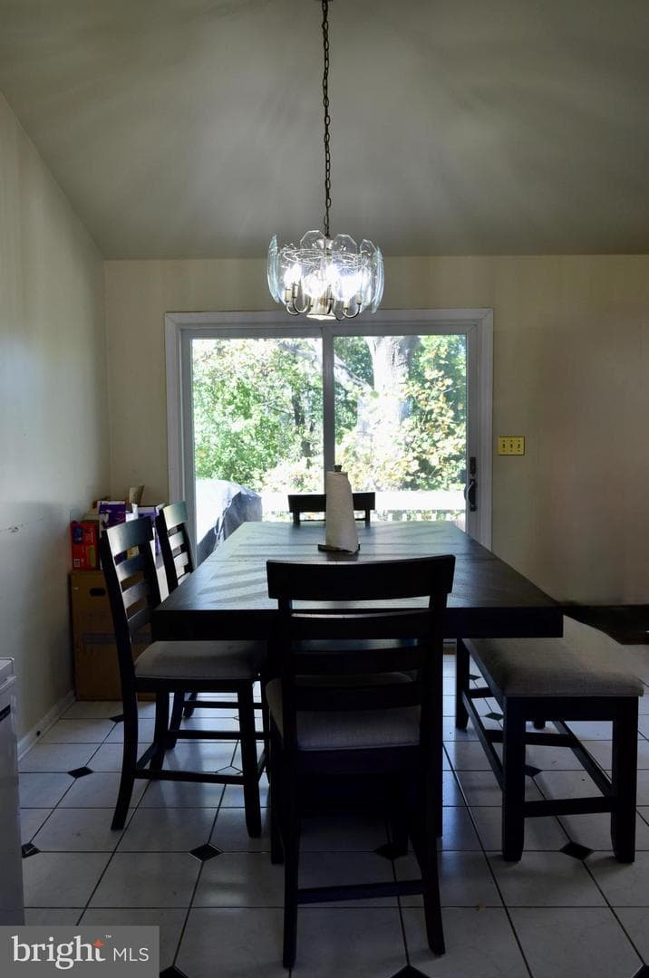 1125 Ashbourne Dr photo 10