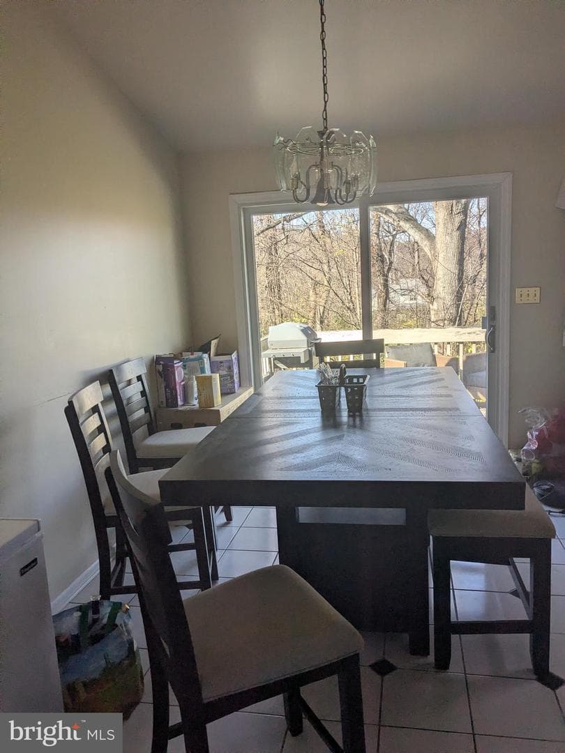 1125 Ashbourne Dr photo 11