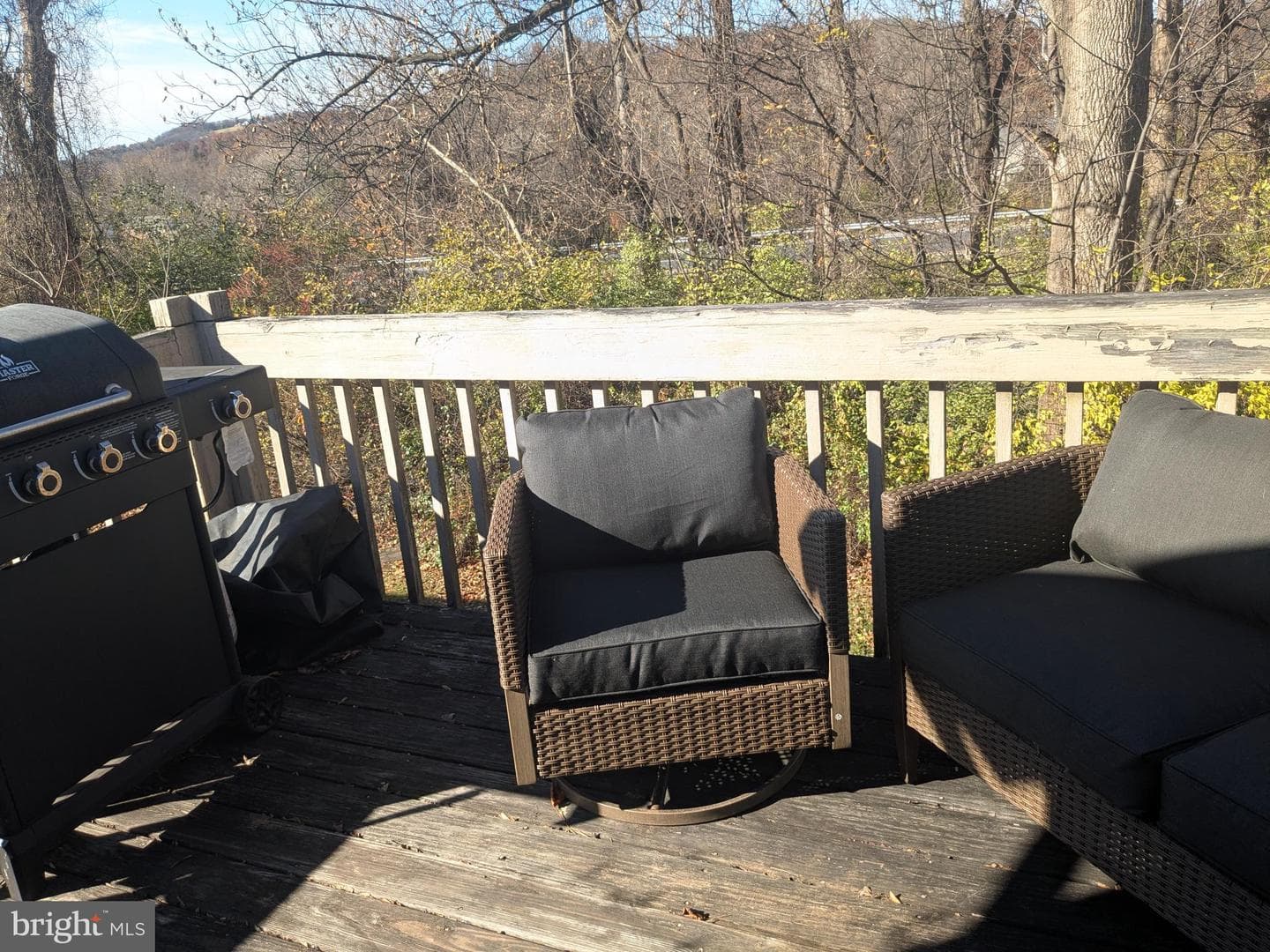 1125 Ashbourne Dr photo 6