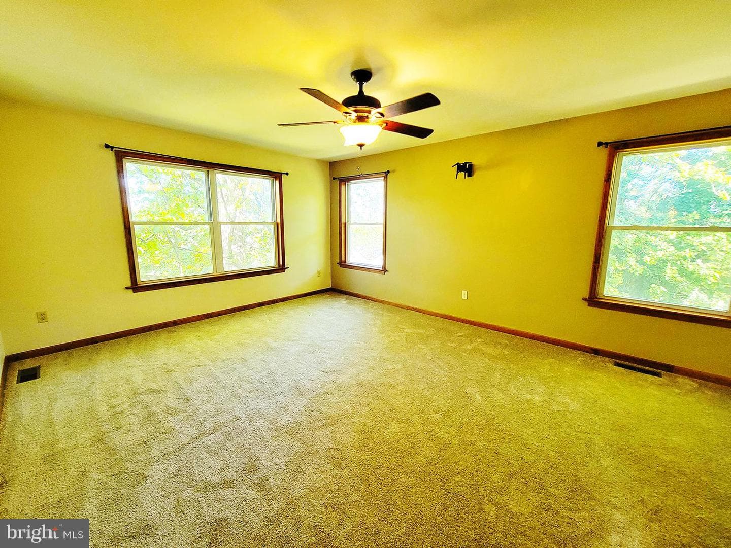 1018 Crestview Avenue photo 22