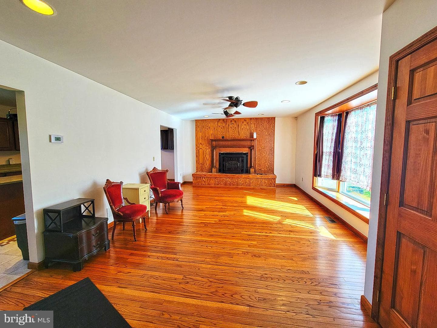 1018 Crestview Avenue photo 7