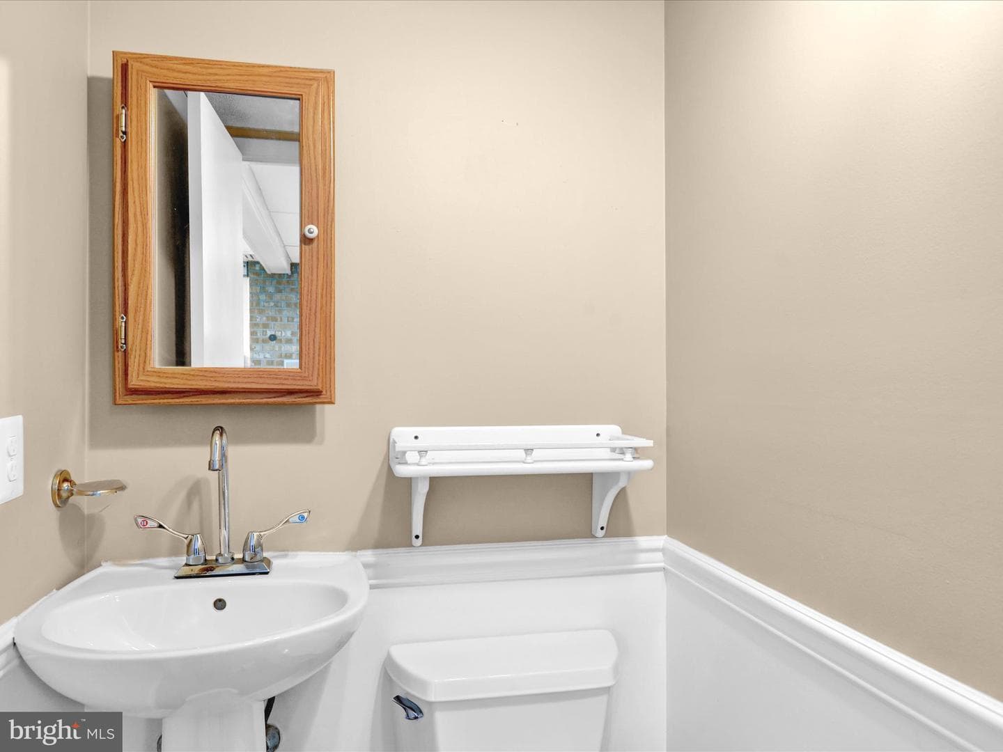 4001 Circle Avenue photo 34