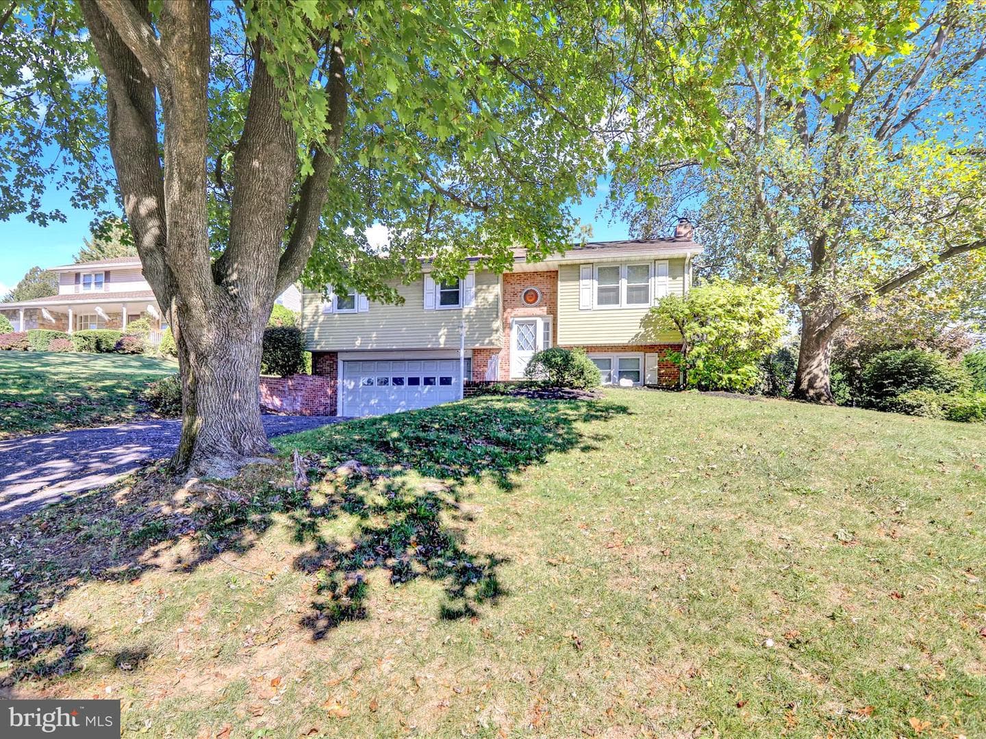 4001 Circle Avenue photo 4