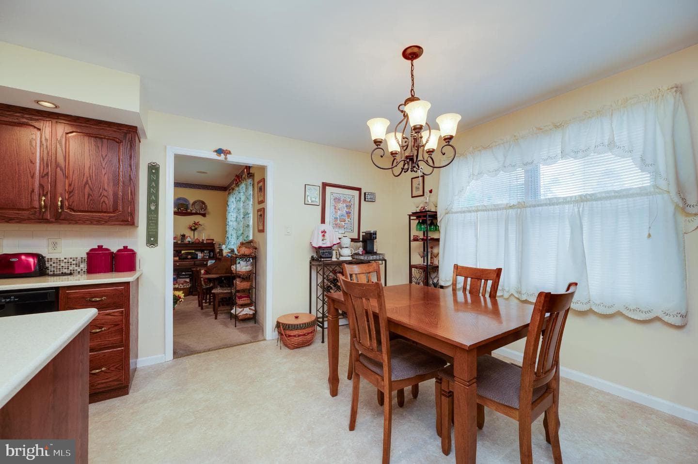 1052 Boeshore Circle photo 38