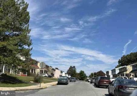 530 E Linden Street photo 3