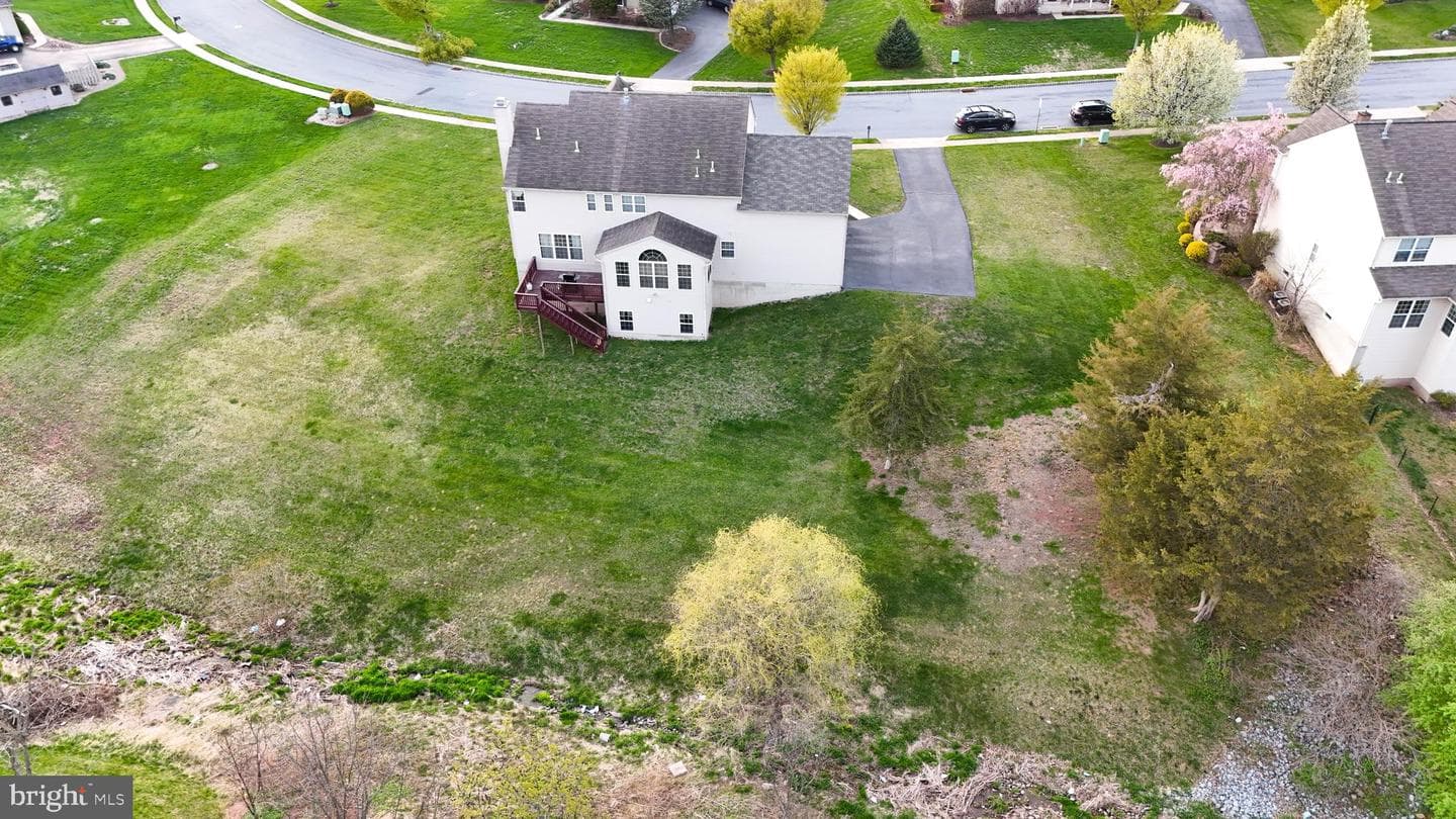 164 Meadowside Drive photo 6