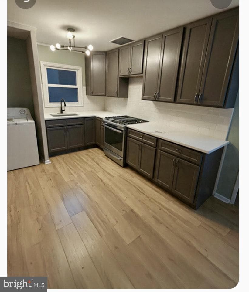 113 Wood Lane photo 10
