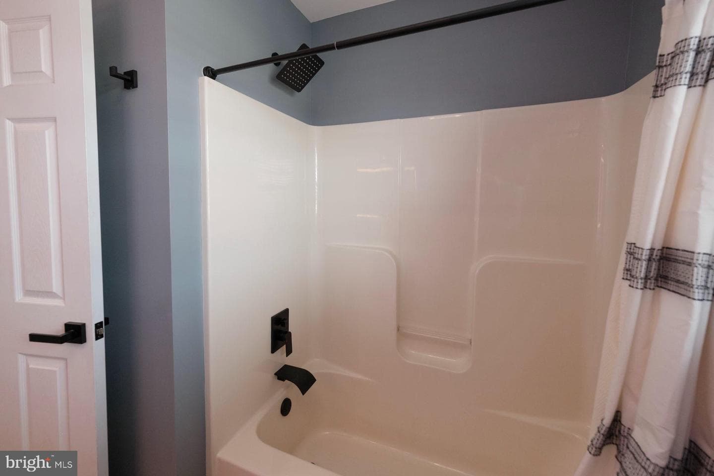 218 Silk Drive photo 29