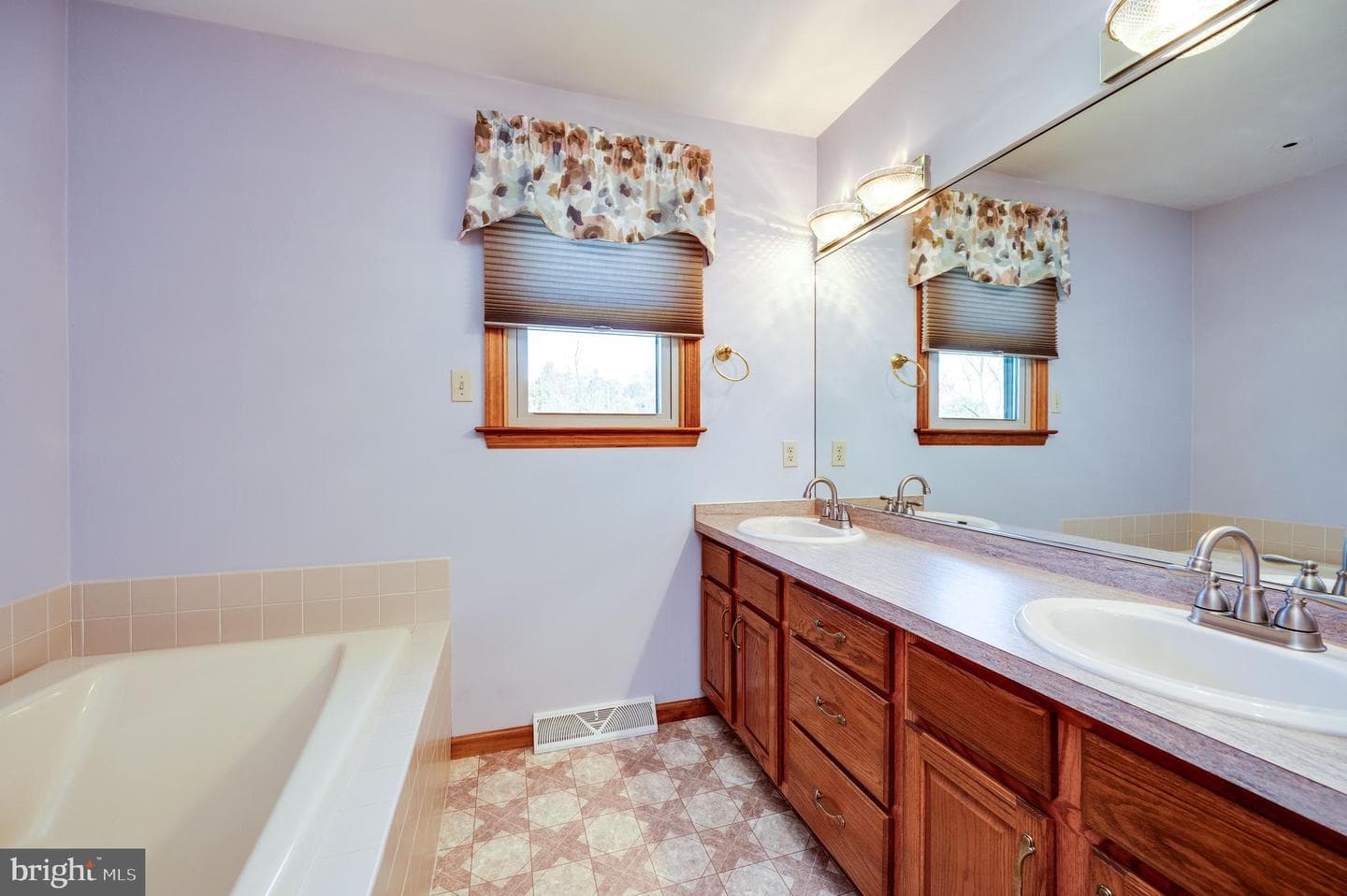 1001 Mill Road photo 24
