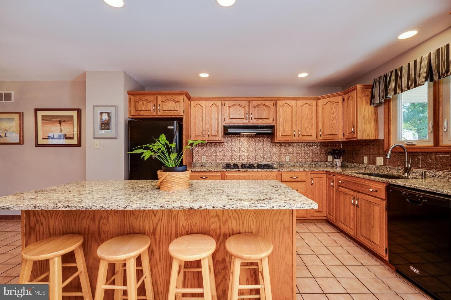 1001 Mill Road photo 5