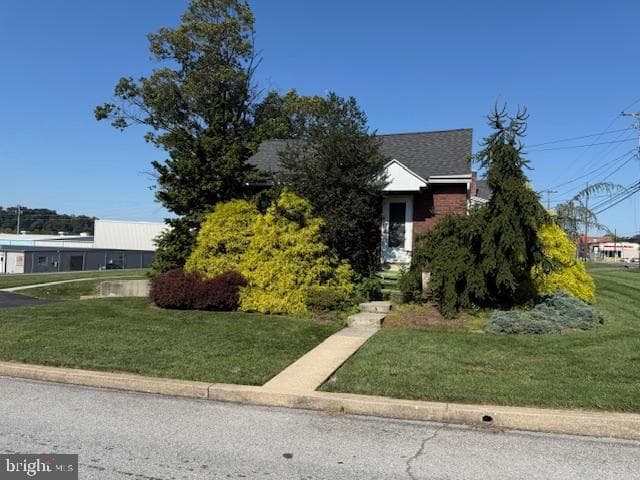 144 S Centre Avenue photo 4