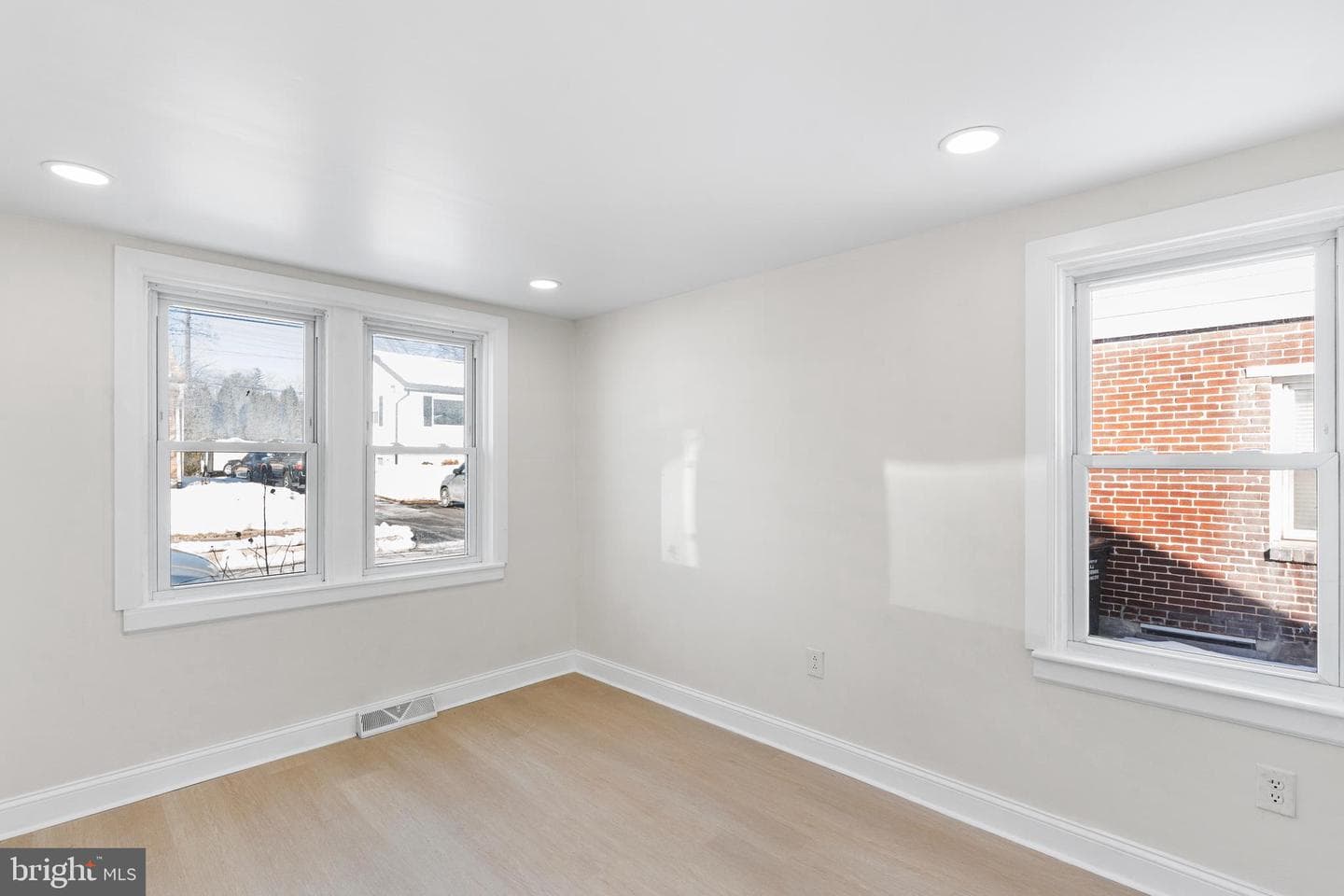 1812 Portland Avenue photo 11