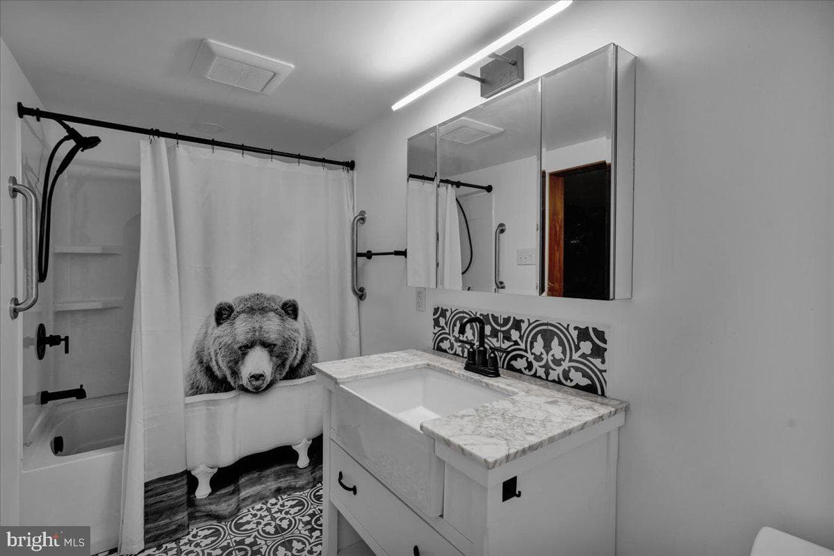 59 Henry Road photo 21