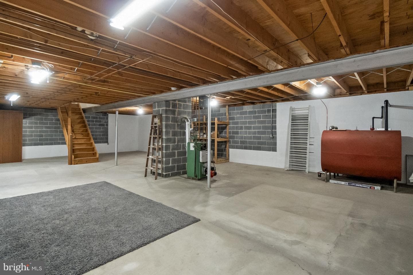 1053 Hilltop Road photo 32