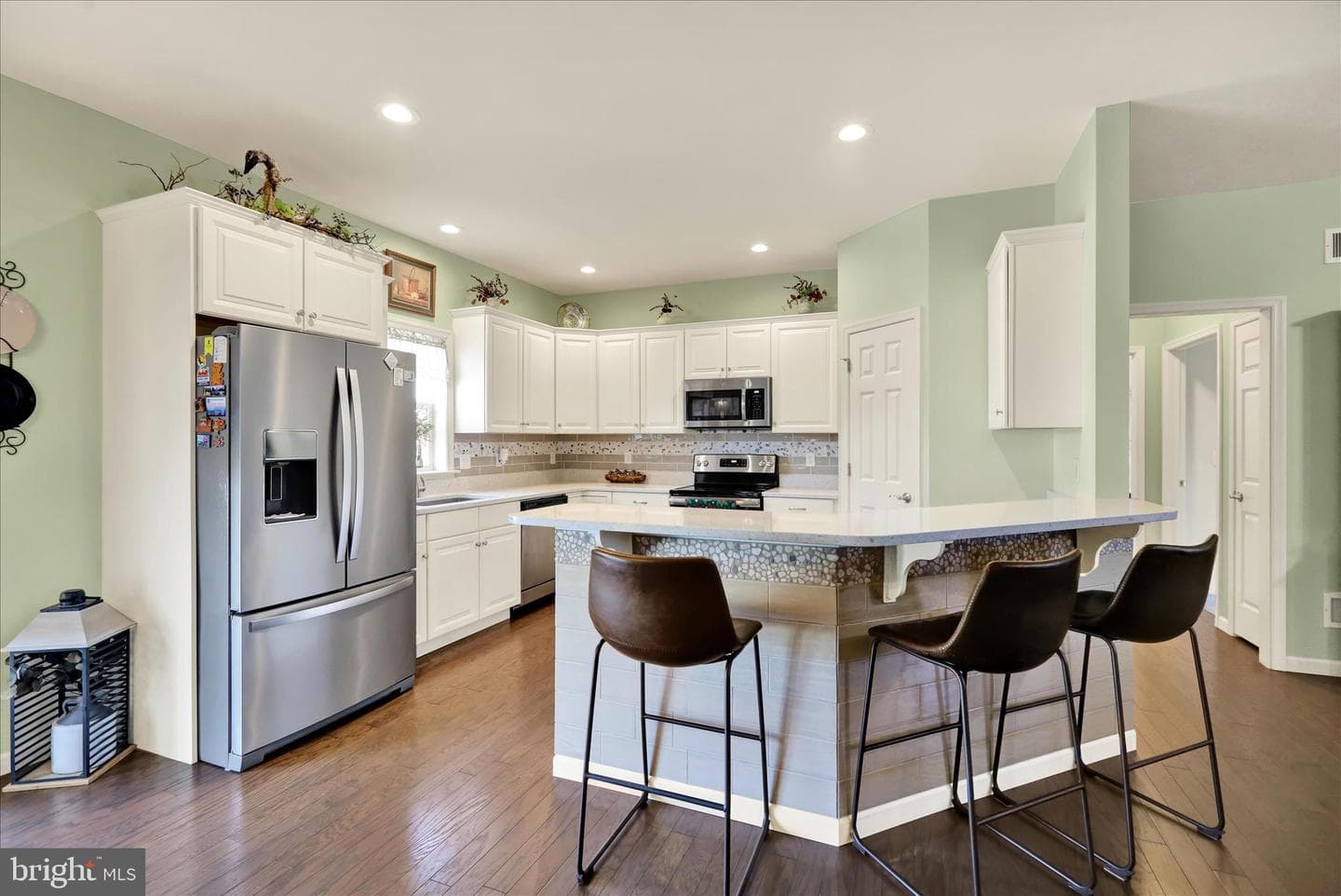 4 Rosebush Court photo 11