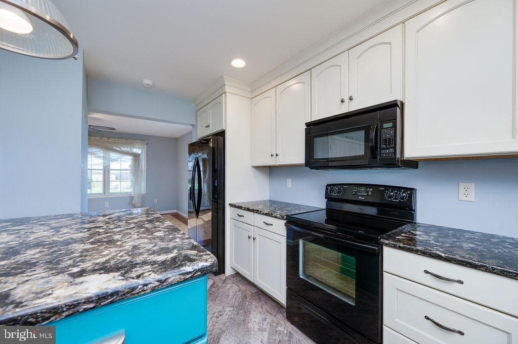 130 Troxel Road photo 25
